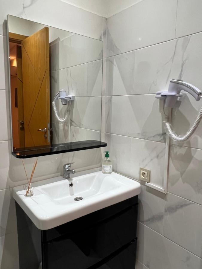 Bel Appart+2 Room+Wifi+Gare Casa Voyageur+Tram Casablanca Exterior photo